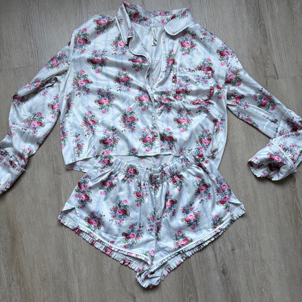 For love and lemons satin long sleeve floral pajama set